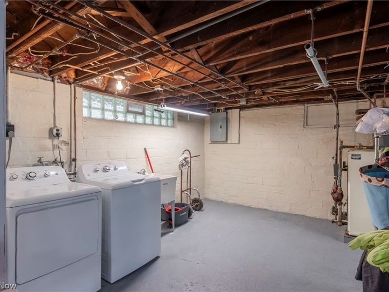 2126 Elbur Avenue, Lakewood, OH 44107 Photo 33