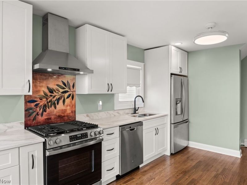 2126 Elbur Avenue, Lakewood, OH 44107 Photo 5