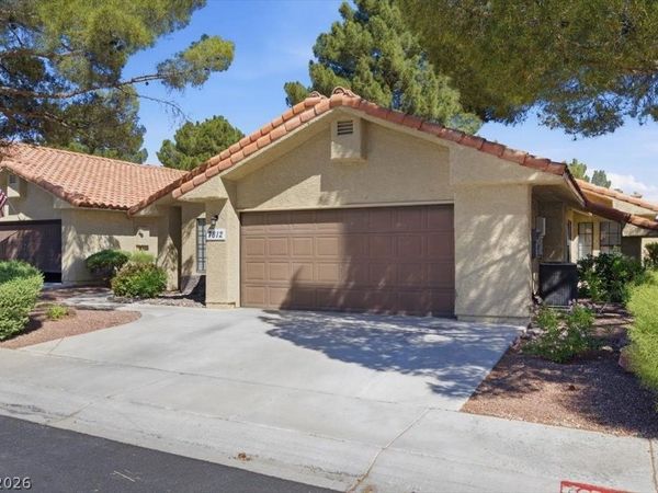 7812 Canoe Lane, Las Vegas, NV 89145