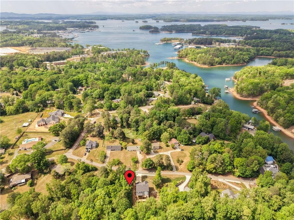 6181 Shoreland Circle, Buford, GA 30518 Main Photo