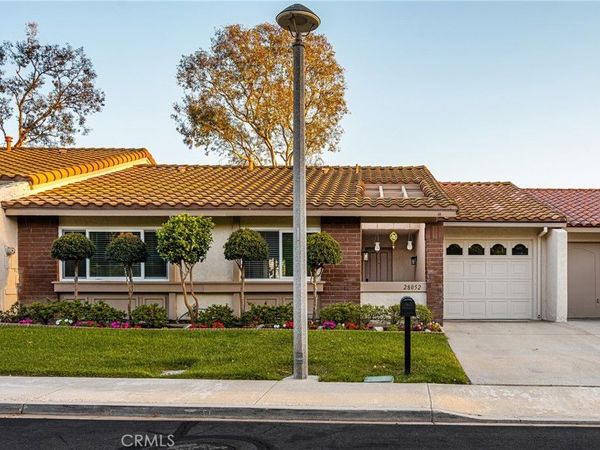 28052 Via Herrera, Mission Viejo, CA 92692
