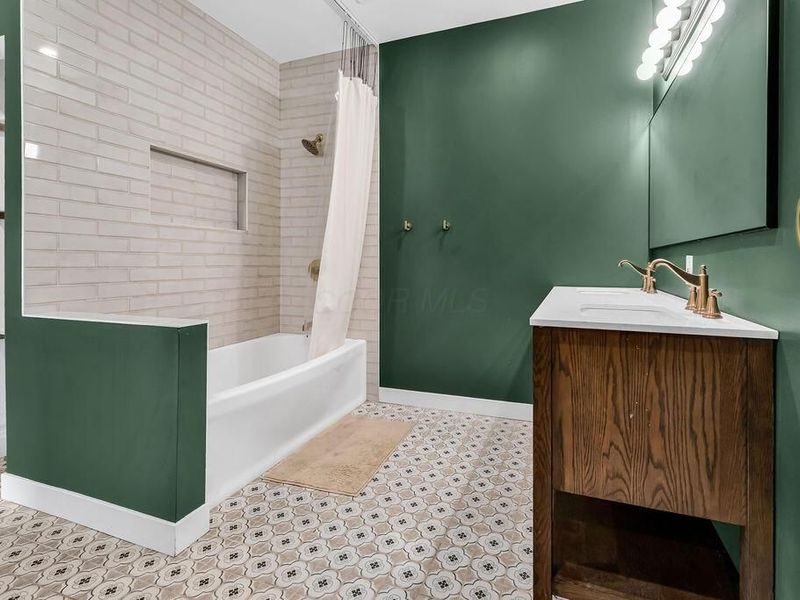 56 S Champion Avenue, Columbus, OH 43205 Photo 31