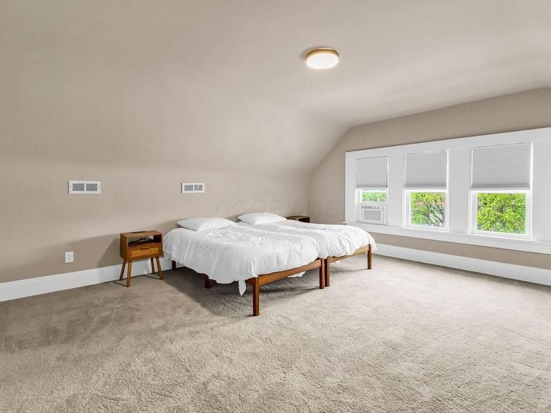 56 S Champion Avenue, Columbus, OH 43205 Photo 35