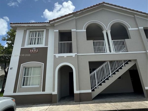 1652 SE 28th St, Unit 105, Homestead, FL 33035