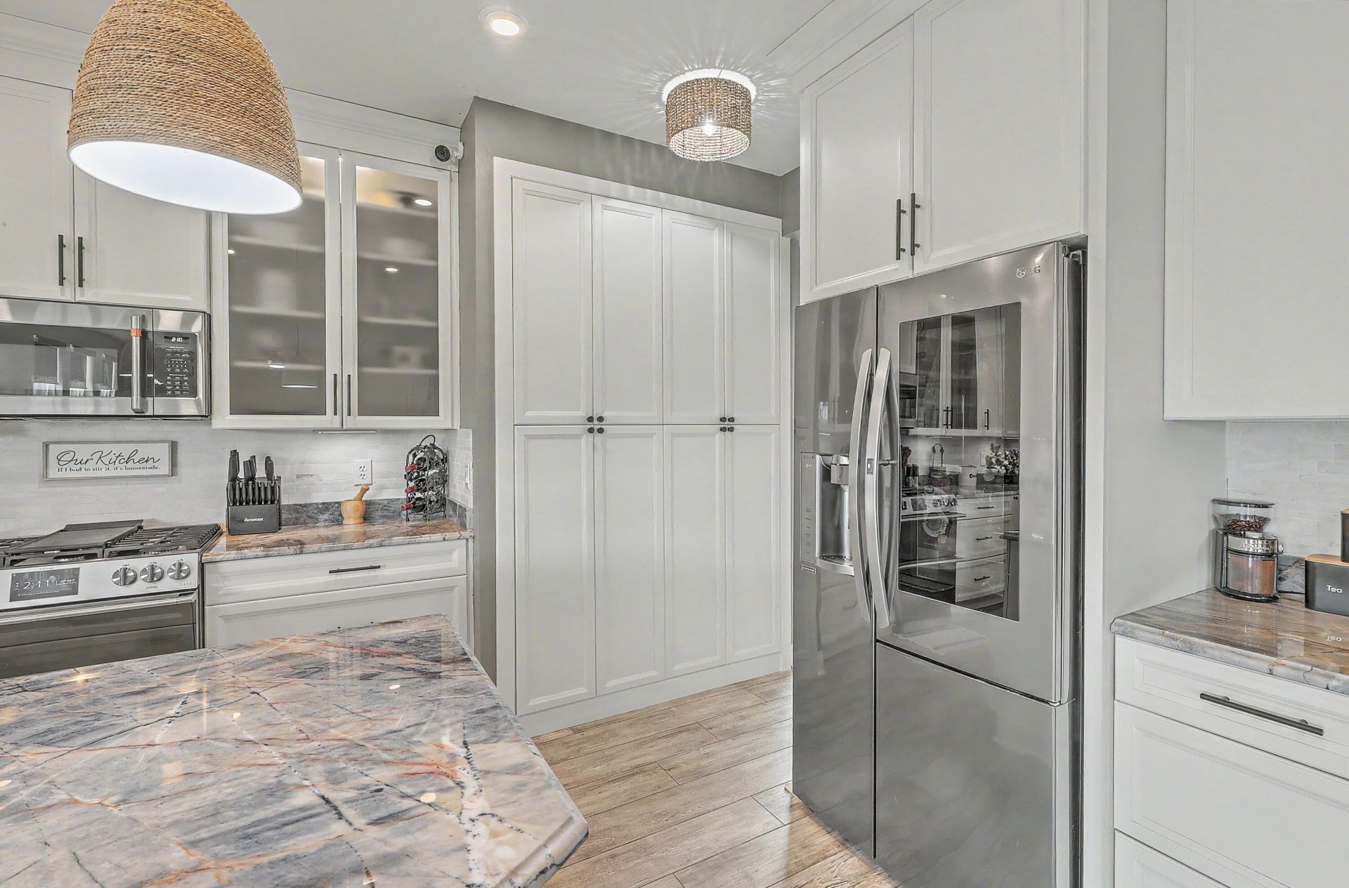 462 Spectrum Road Photo 14