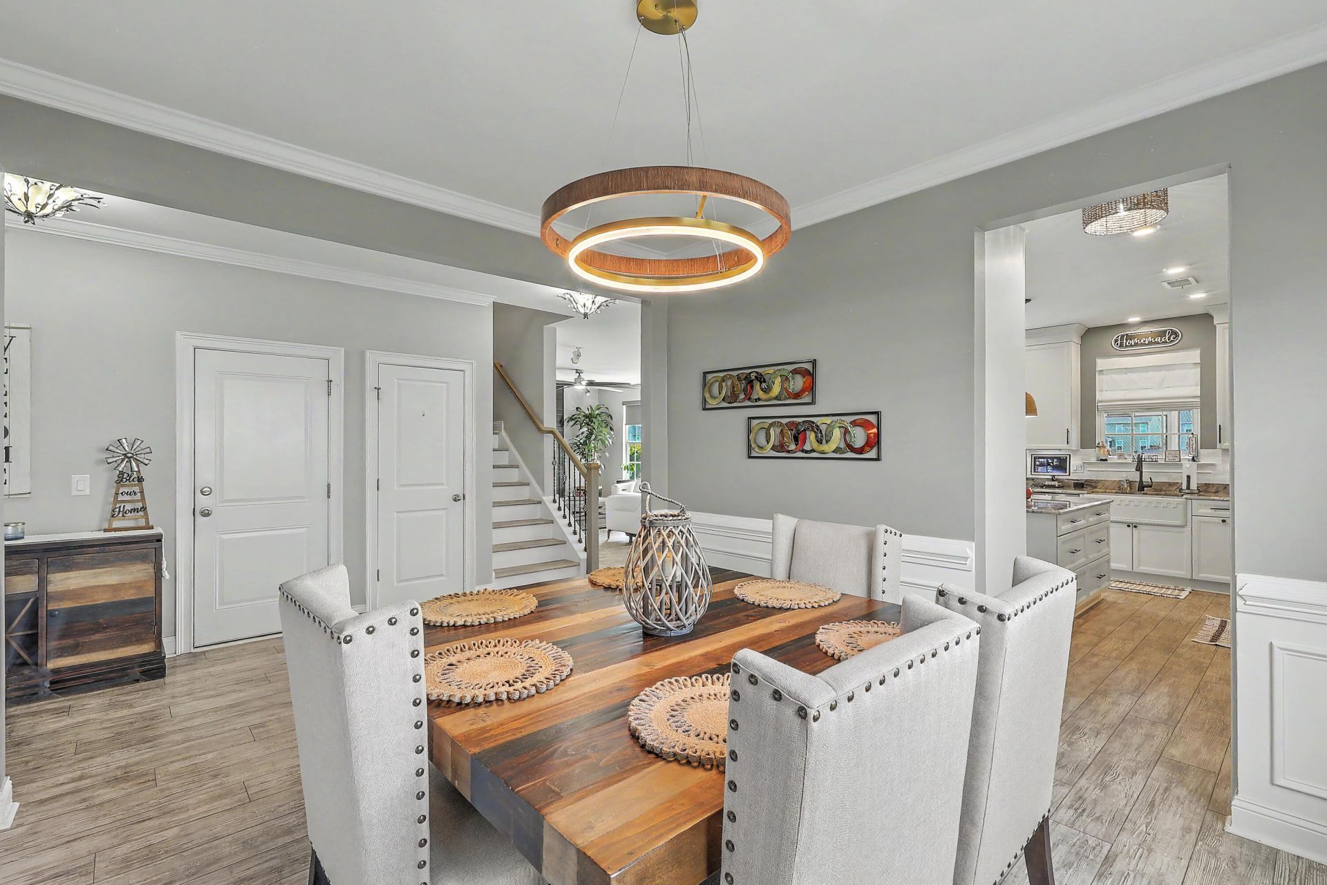 462 Spectrum Road Photo 15