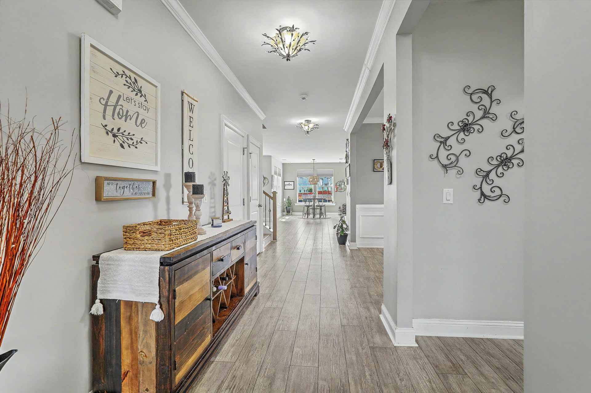 462 Spectrum Road Photo 18