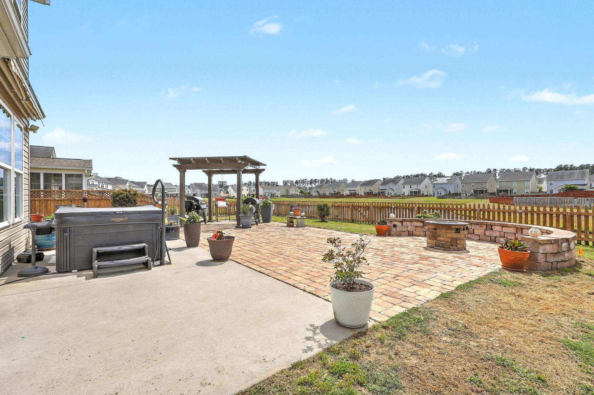 462 Spectrum Road Photo 43