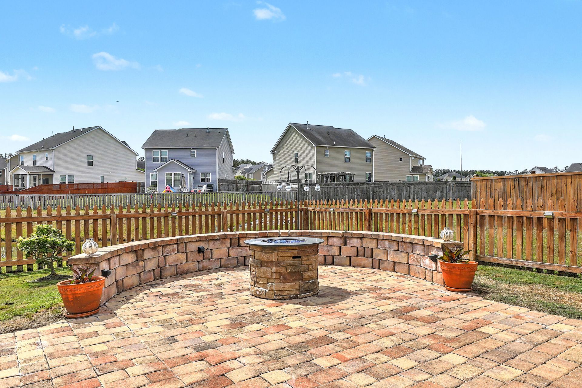 462 Spectrum Road Photo 44