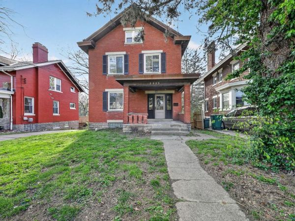 2525 Homestead Place, Cincinnati, OH 45211