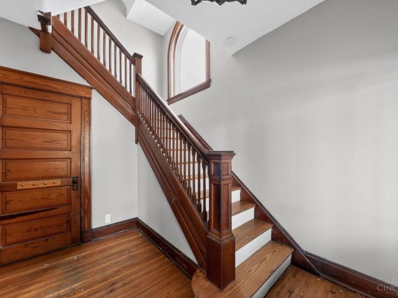 2525 Homestead Place, Cincinnati, OH 45211 Photo 17