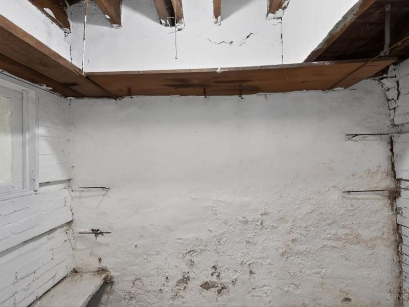 2525 Homestead Place, Cincinnati, OH 45211 Photo 27