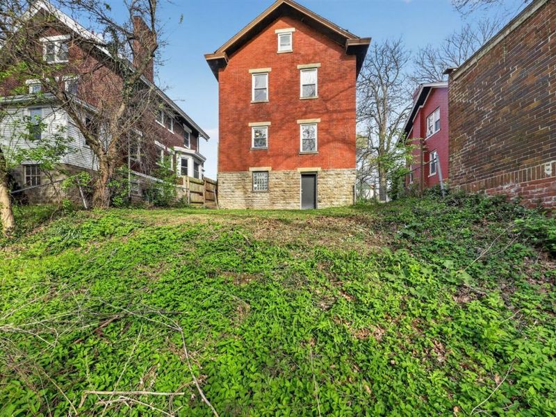 2525 Homestead Place, Cincinnati, OH 45211 Photo 30