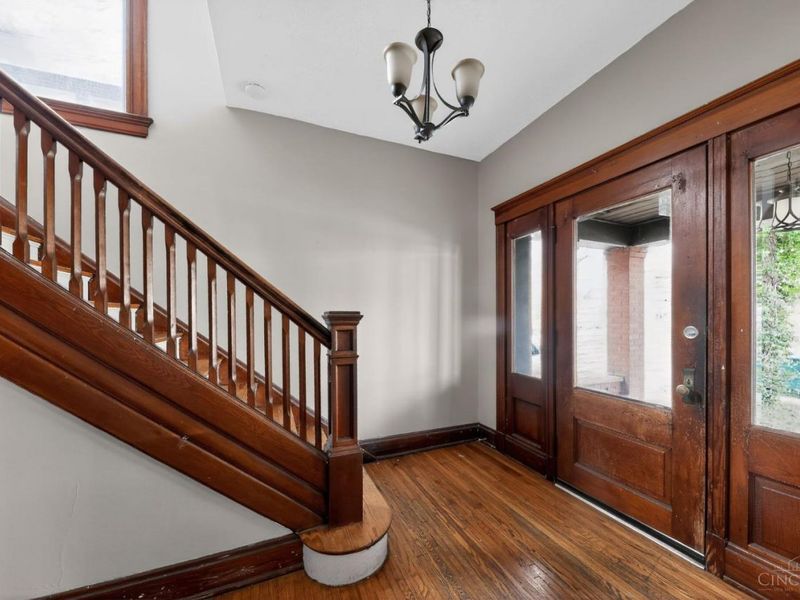 2525 Homestead Place, Cincinnati, OH 45211 Photo 5