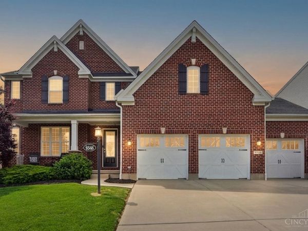 9346 Gardenside Lane, Loveland, OH 45140