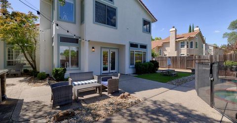 111 Burrill Dr, Folsom, CA 95630 Photo