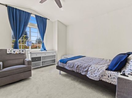 111 Burrill Dr, Folsom, CA 95630 Photo