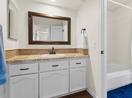 111 Burrill Dr, Folsom, CA 95630 Photo