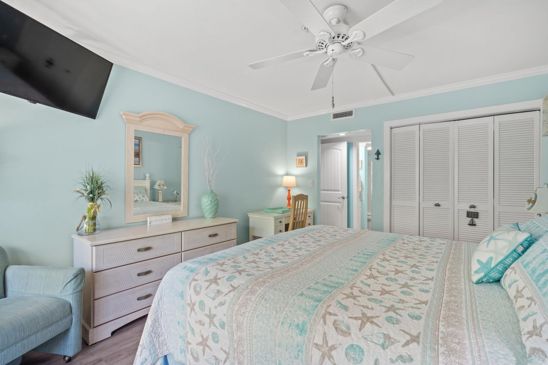 415 Ocean Creek Dr. Photo 10