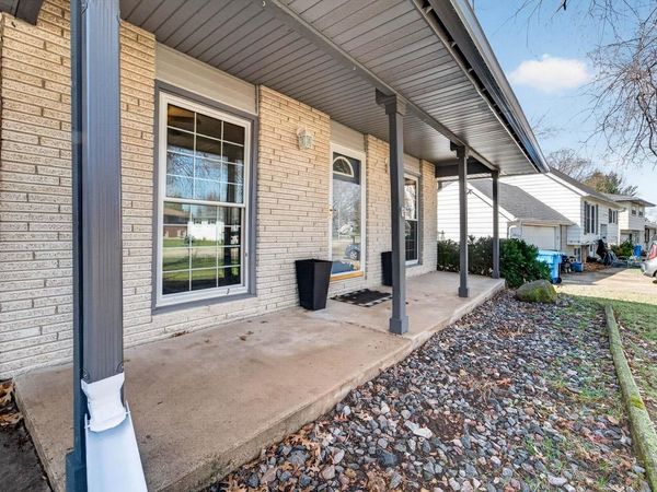 4389 Curry Lane, Windsor, WI 53598