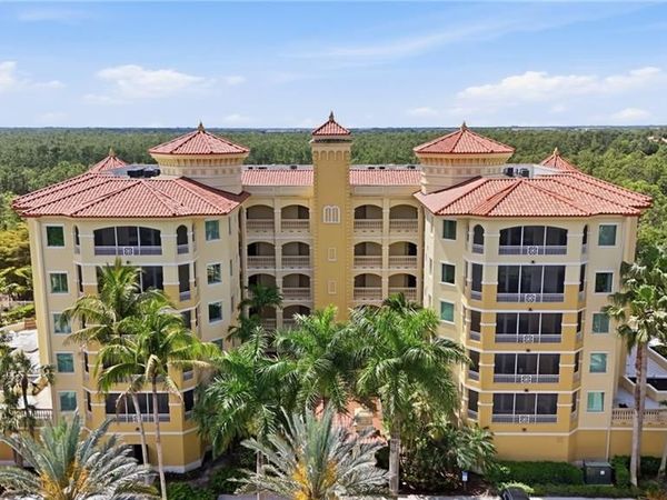 2738 Tiburon BLVD E, Unit B104, NAPLES, FL 34109