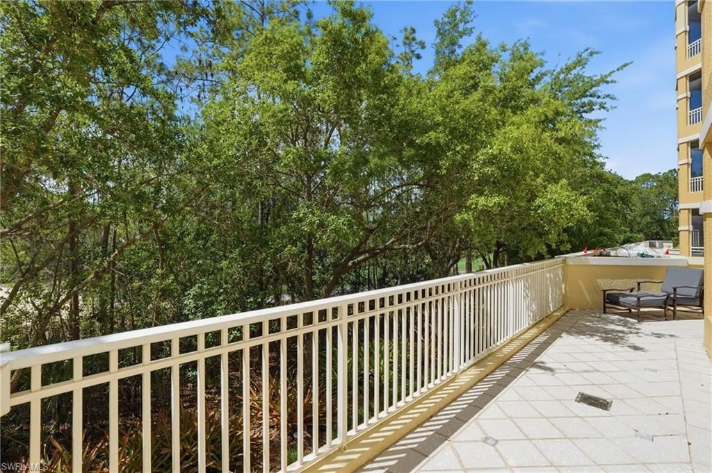 2738 Tiburon Blvd E, Unit B104, Naples, FL 34109 Photo