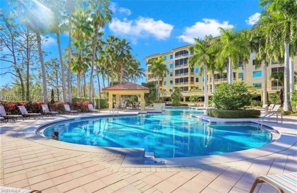 2738 Tiburon Blvd E, Unit B104, Naples, FL 34109 Photo