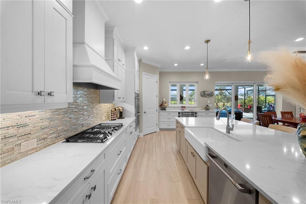 21244 Holmes Cir, Venice, FL 34293 Photo