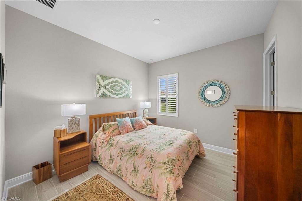 21244 Holmes Cir, Venice, FL 34293 Photo