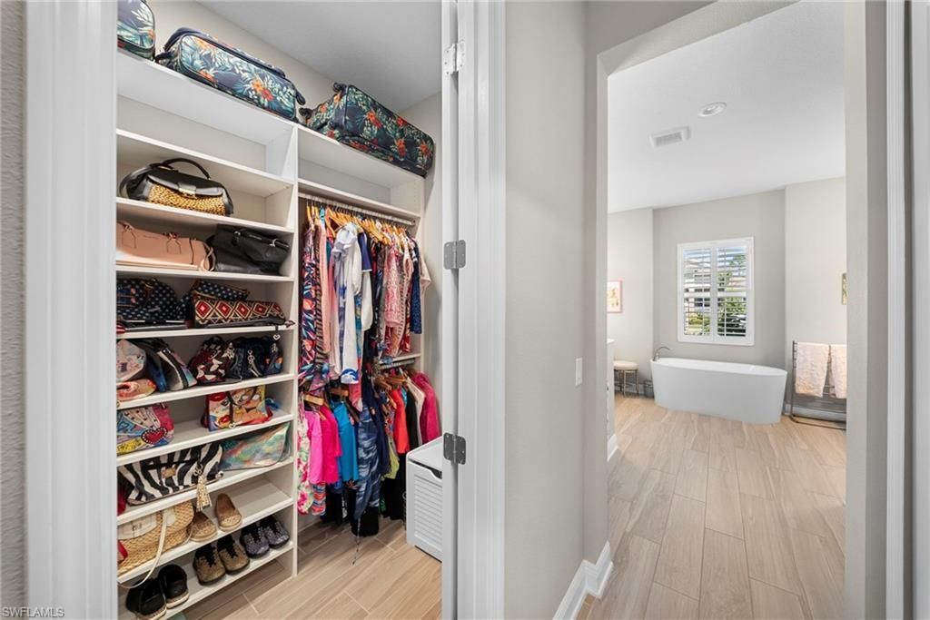 21244 Holmes Cir, Venice, FL 34293 Photo