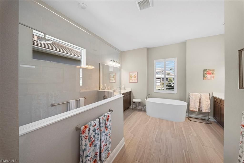 21244 Holmes Cir, Venice, FL 34293 Photo