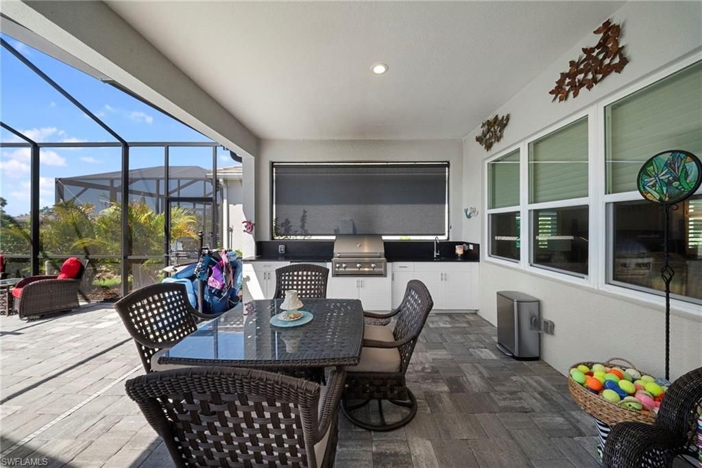 21244 Holmes Cir, Venice, FL 34293 Photo