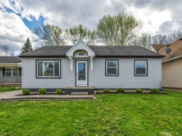 871 Marcie Drive, Cleveland, OH 44109
