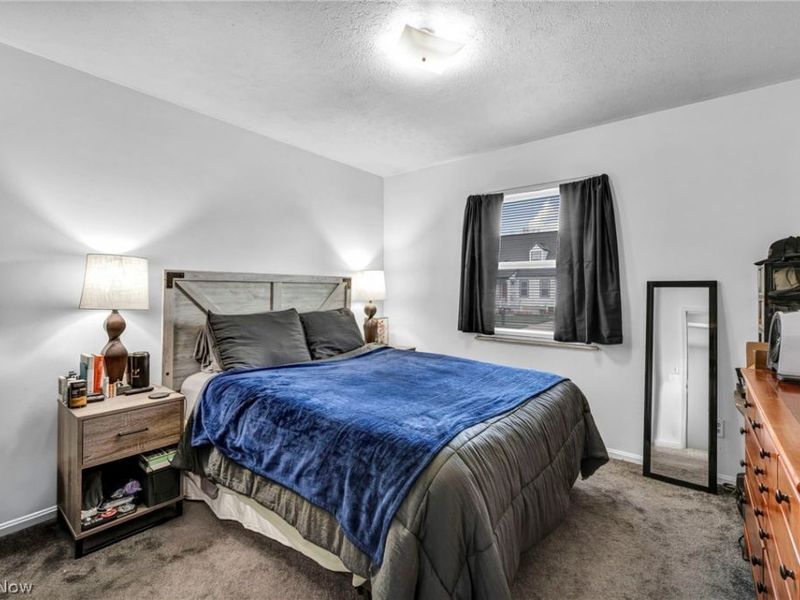 871 Marcie Drive, Cleveland, OH 44109 Photo 21