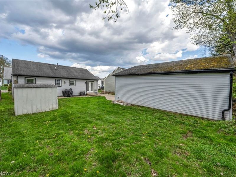 871 Marcie Drive, Cleveland, OH 44109 Photo 40