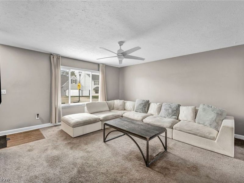 871 Marcie Drive, Cleveland, OH 44109 Photo 7