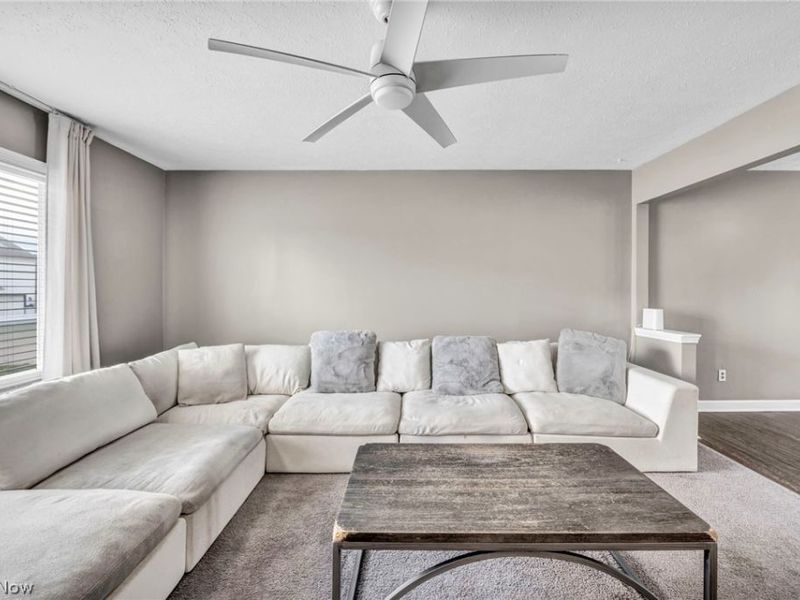 871 Marcie Drive, Cleveland, OH 44109 Photo 8