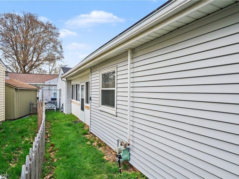 341 Stanford Street, Akron, OH 44314 Photo 21