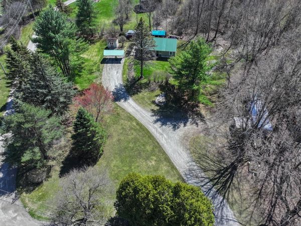 168 Place Road West, Hinesburg, VT 05461