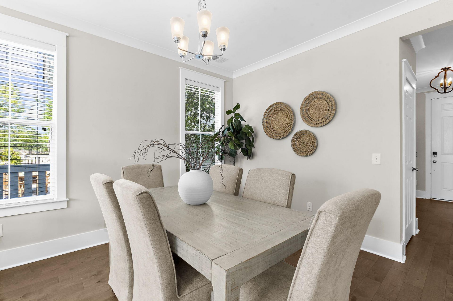 232 Summers Drive Photo 10