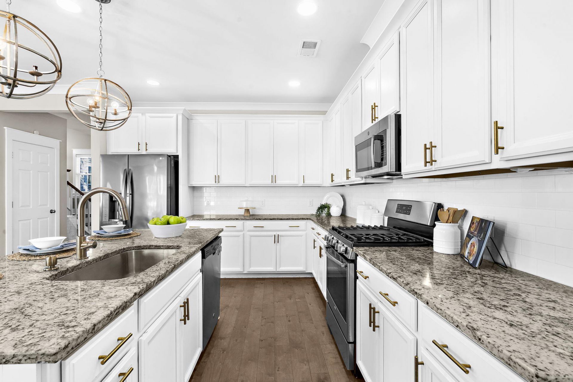 232 Summers Drive Photo 15