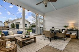 232 Summers Drive photo 4