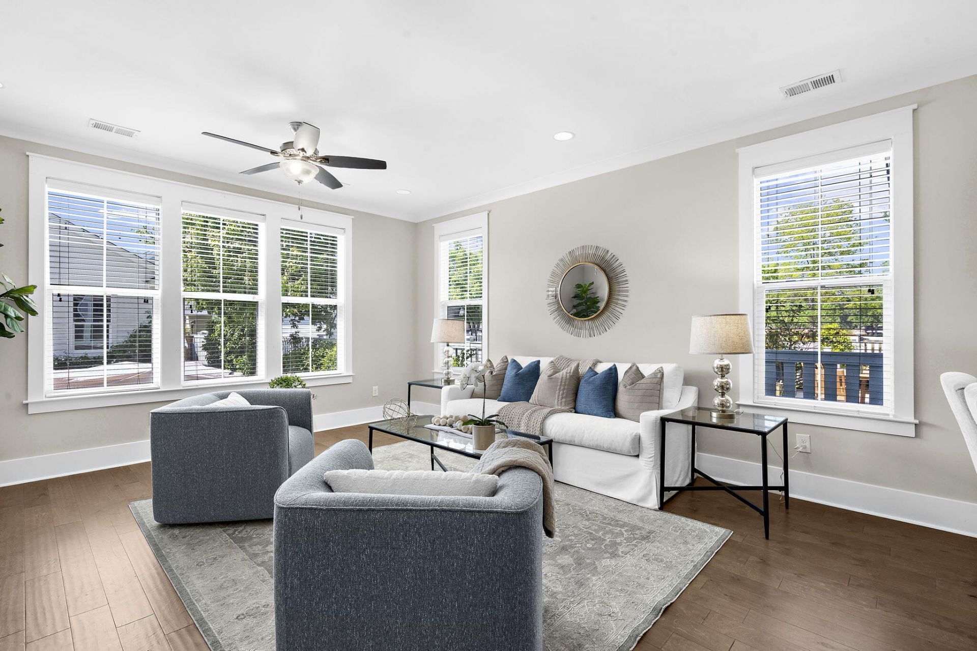 232 Summers Drive Photo 6