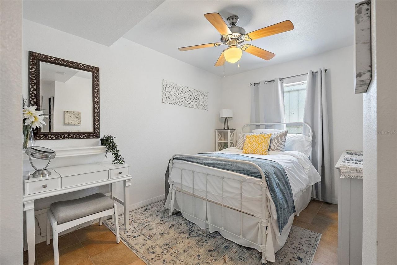 2810 2nd Avenue S, Unit B, Saint Petersburg, FL 33712 Photo