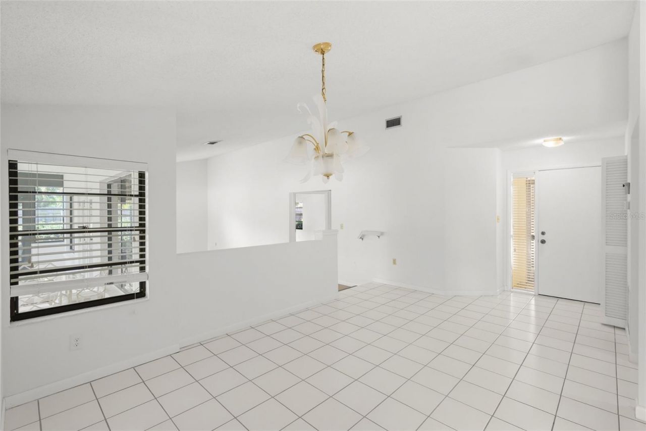 4238 Carriage Drive, Unit 46, Sarasota, FL 34241 Photo