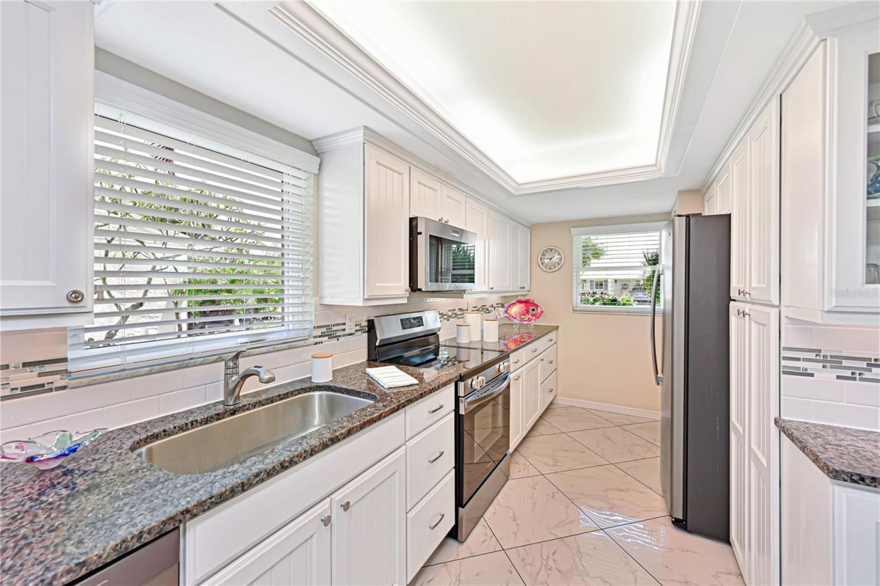 9505 Colonial Drive, Bradenton, FL 34210 Photo