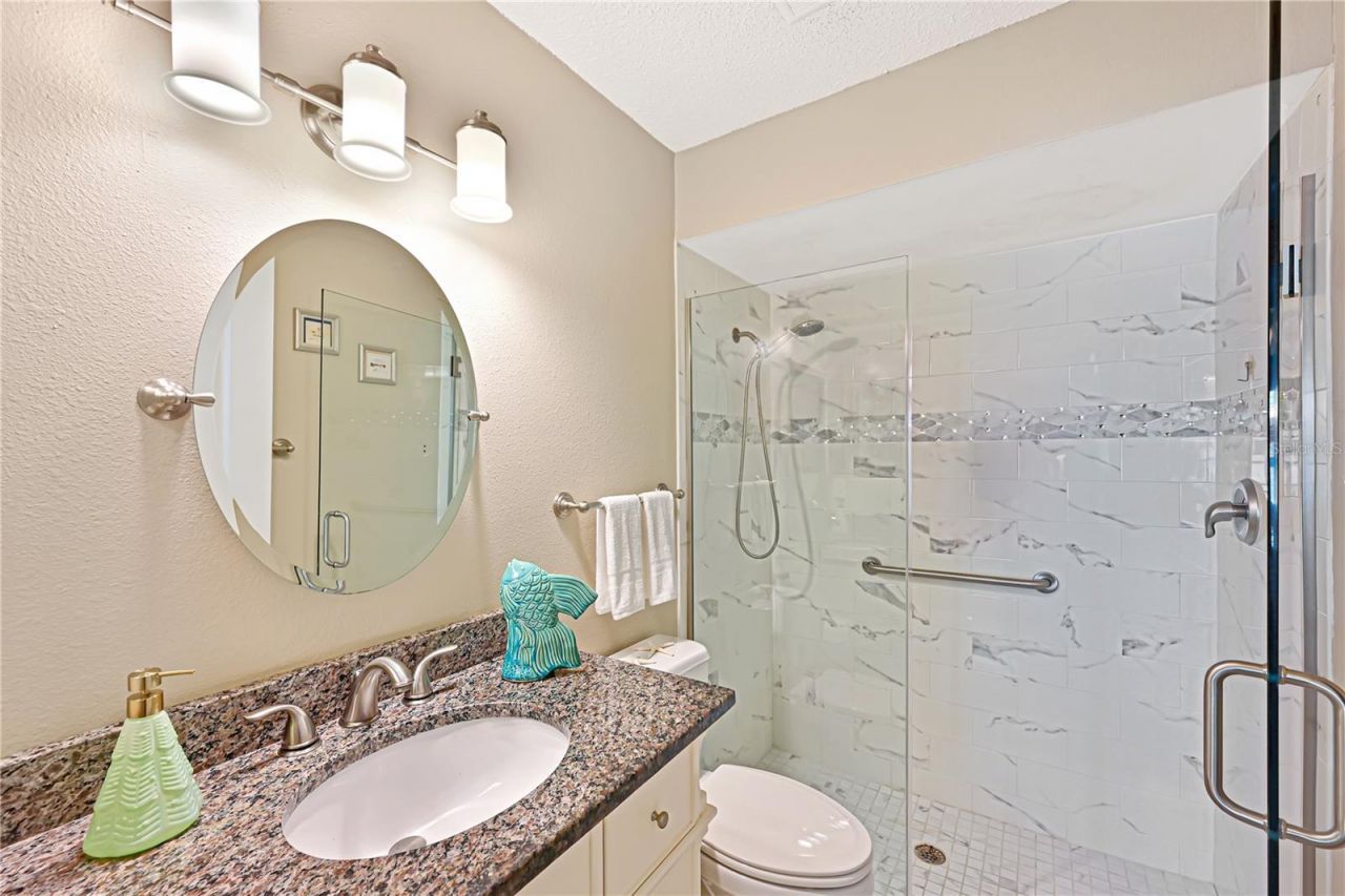 9505 Colonial Drive, Bradenton, FL 34210 Photo