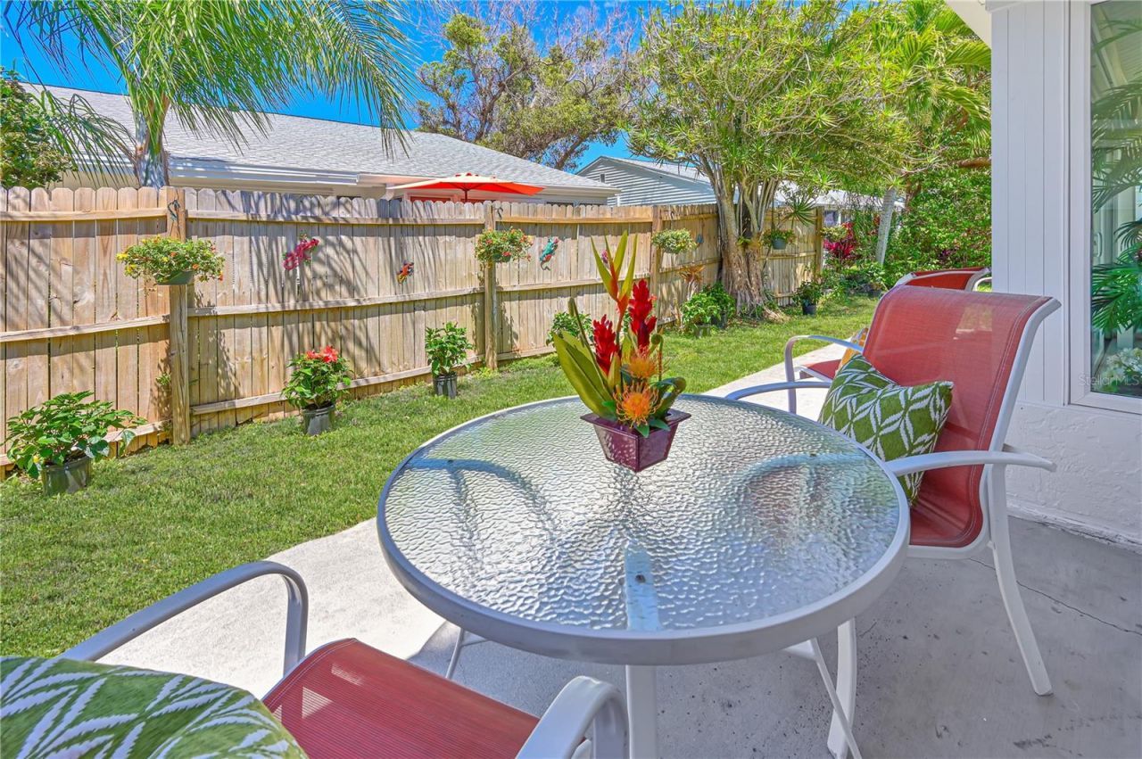 9505 Colonial Drive, Bradenton, FL 34210 Photo