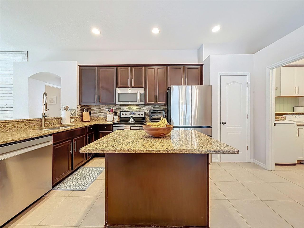 915 Arbor Pointe Avenue, Minneola, FL 34715 Photo