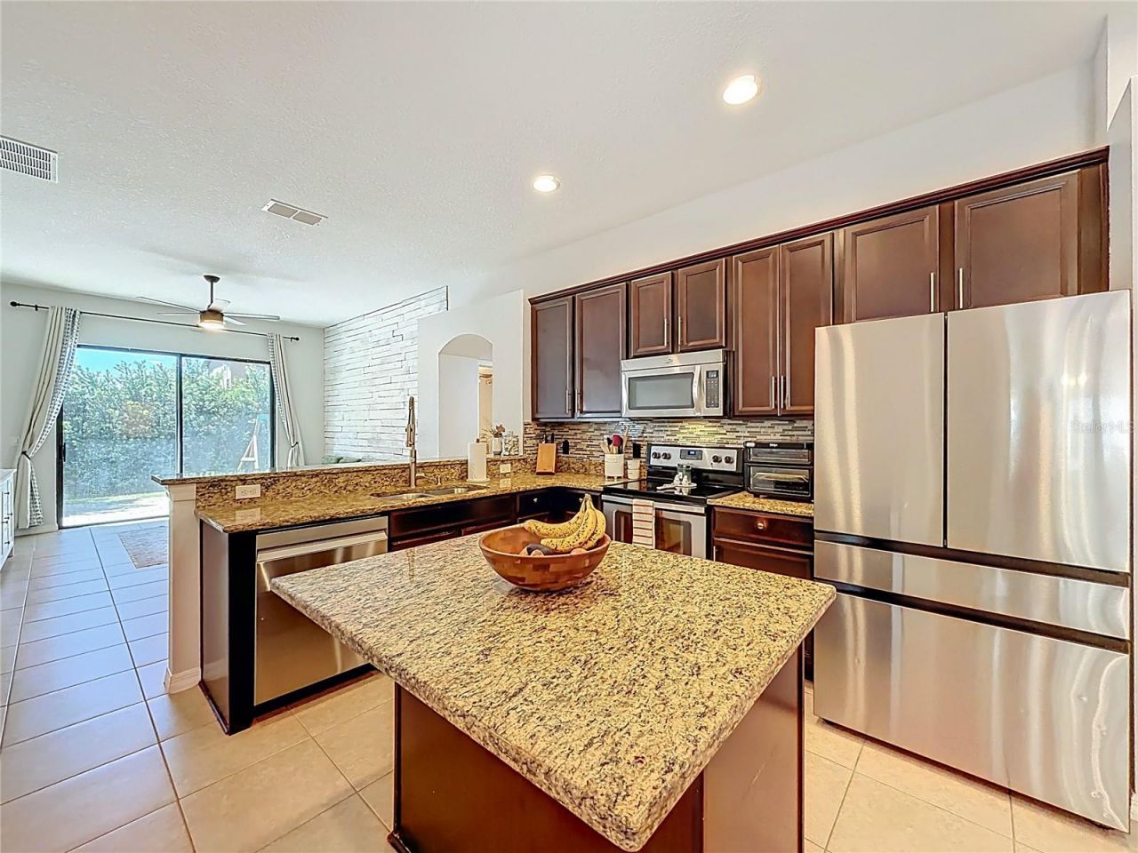 915 Arbor Pointe Avenue, Minneola, FL 34715 Photo